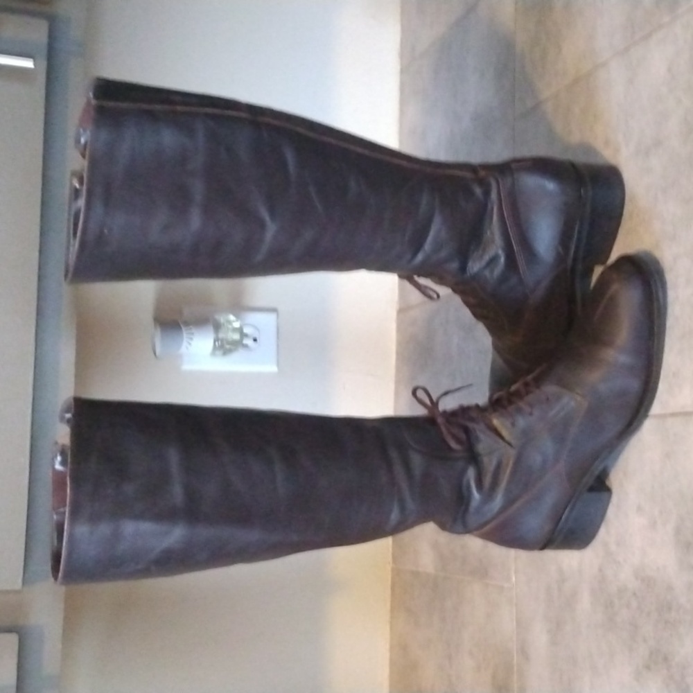 Talbot's Boots - Picture 2 of 9